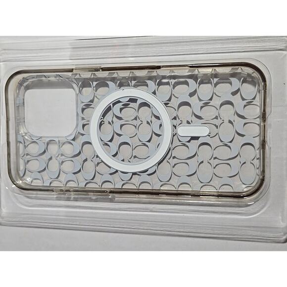 Coach iPhone Signature ProtectiveCase with MagSafe! iPhone16 retail:$78 - Picture 6 of 10